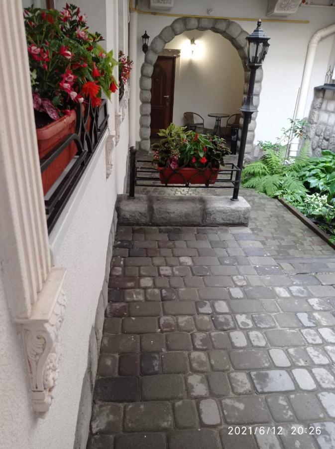 Rynok 25 Deluxe Lviv Centerアパートメント エクステリア 写真